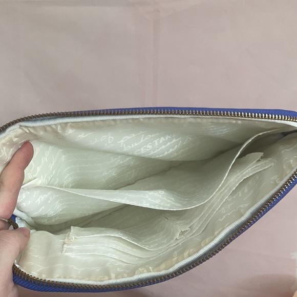 Lilly Pulitzer Tech Clutch Resort White - Picture 4 of 5